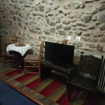 ορεινος παραδεισος 아파트 *